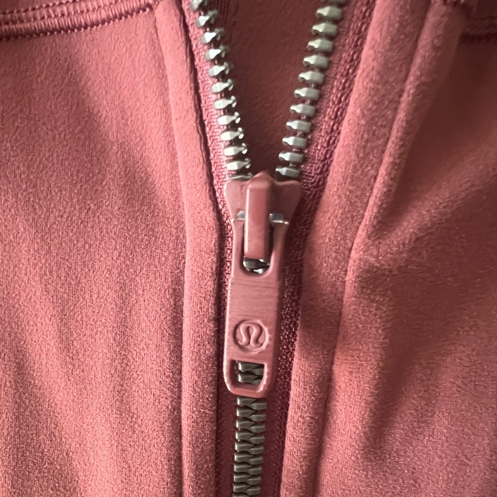 LULULEMON NULU JACKET - Picture 8 of 10